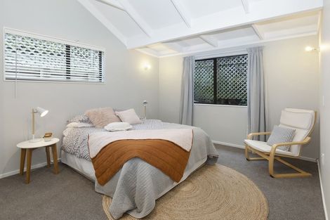 Photo of property in 14 Heathvale Place, Heathcote Valley, Christchurch, 8022