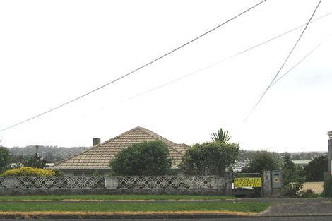 Photo of property in 7 Beatrice Avenue, Hillcrest, Auckland, 0627