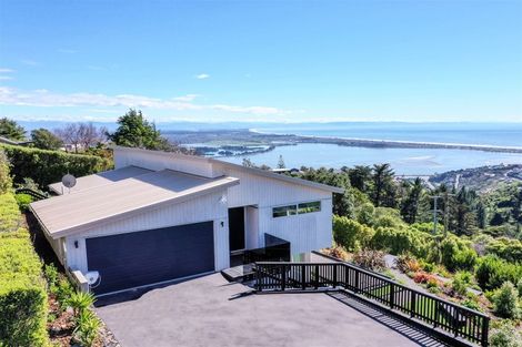 Photo of property in 10 The Terrace, Mount Pleasant, Christchurch, 8081