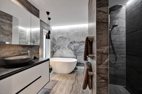 Photo of property in Tapuae, 21 Washer Road, Omata, New Plymouth, 4374