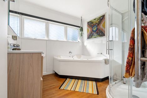 Photo of property in 17 Old Onerahi Road, Onerahi, Whangarei, 0110