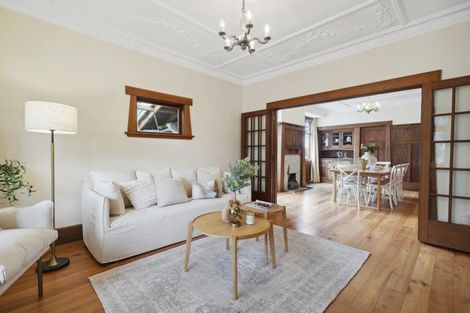 Photo of property in 22 Homewood Crescent, Karori, Wellington, 6012