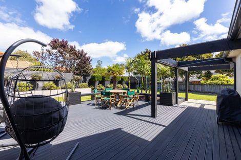 Photo of property in 5-7 Adam Lile Drive, Highlands Park, New Plymouth, 4312