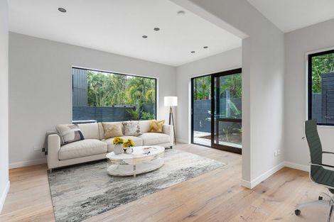 Photo of property in 53b Regina Street, Westmere, Auckland, 1022