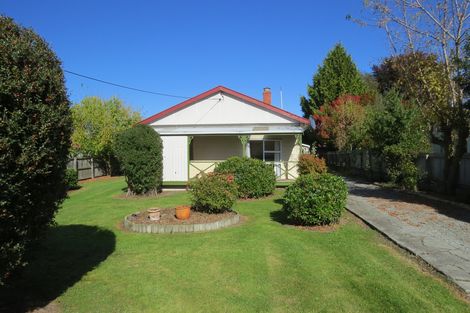 Photo of property in 29 Mount Cook Road, Fairlie, 7925
