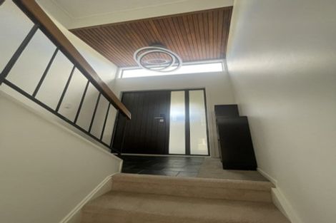 Photo of property in 27 Eban Avenue, Hillcrest, Auckland, 0627