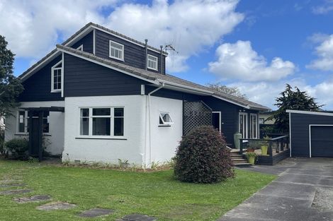 Photo of property in 13 Sussex Street, Levin, 5510