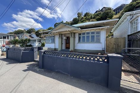 Photo of property in 502 Evans Bay Parade, Hataitai, Wellington, 6021
