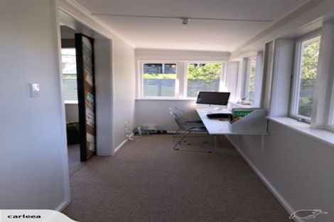 Photo of property in 25 Cobden Road, Bluff Hill, Napier, 4110