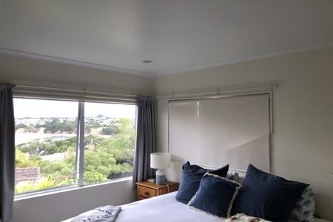 Photo of property in 4 Portal Place, Murrays Bay, Auckland, 0630