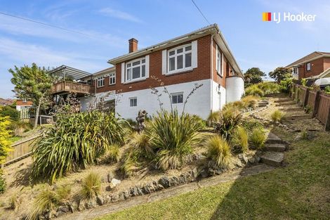 Photo of property in 85 Forfar Street, Clyde Hill, Dunedin, 9011