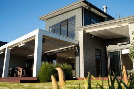 Photo of property in 67 Milano Boulevard, Karaka, Papakura, 2113