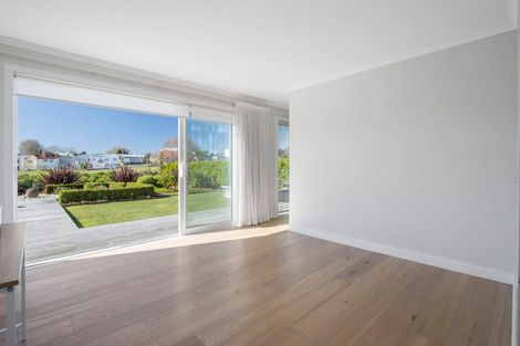 Photo of property in 5 Vesey Drive, Katikati, 3129