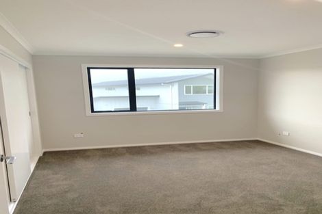 Photo of property in 4 Pateke Drive, Kenepuru, Porirua, 5022