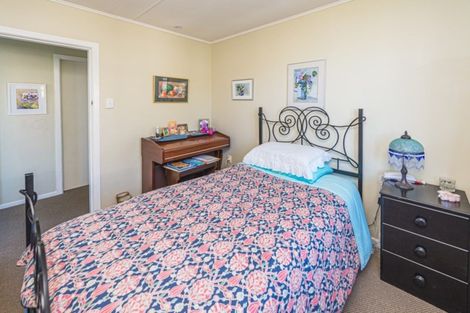 Photo of property in 188 Cornfoot Street, Castlecliff, Whanganui, 4501