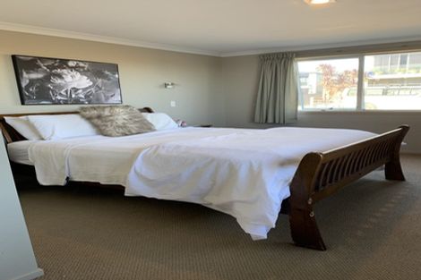 Photo of property in 1011 Papamoa Beach Road, Papamoa Beach, Papamoa, 3118