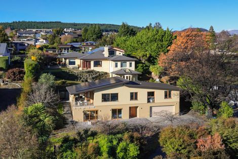 Photo of property in 337 Beacon Point Road, Wanaka, 9305