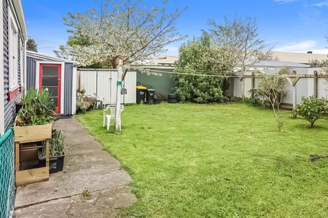 Photo of property in 25 Pakington Street, Westport, 7825