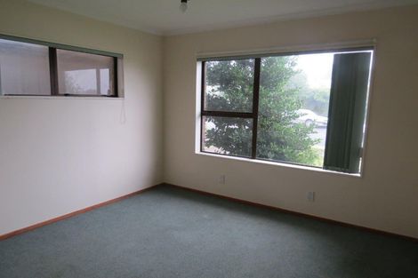 Photo of property in 7 Argyle Place, Highlands Park, New Plymouth, 4312