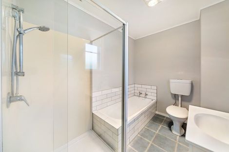 Photo of property in 27 Sladden Street, Naenae, Lower Hutt, 5011