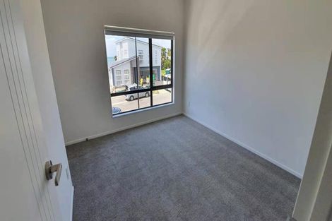 Photo of property in 48 Turret Lane, Hobsonville, Auckland, 0616