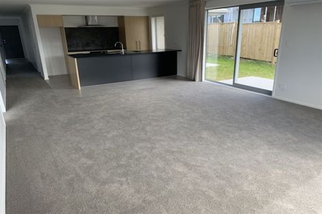 Photo of property in 29 Nellie Drive, Kumeu, 0810