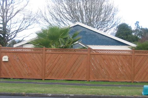 Photo of property in 2d Youngs Road, Papakura, 2110