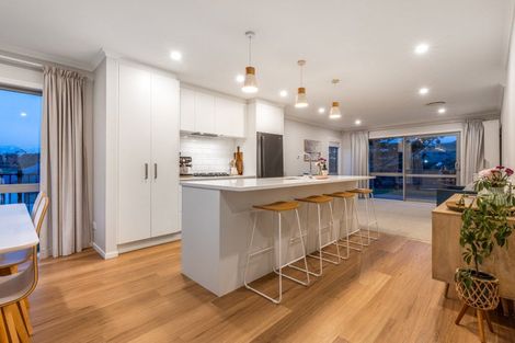 Photo of property in 8 Hokioi Drive, Kenepuru, Porirua, 5022