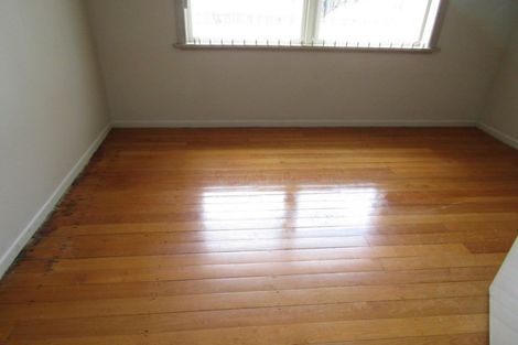 Photo of property in 72 Mclean Avenue, Papatoetoe, Auckland, 2025