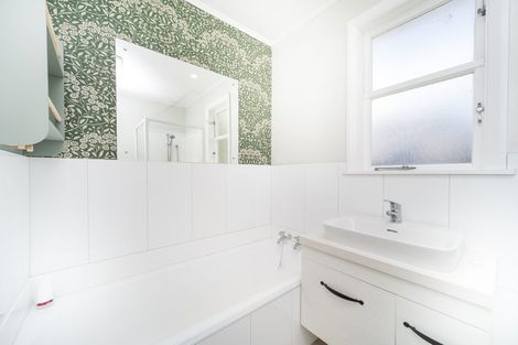 Photo of property in 36 Ronberg Street, Highbury, Palmerston North, 4412