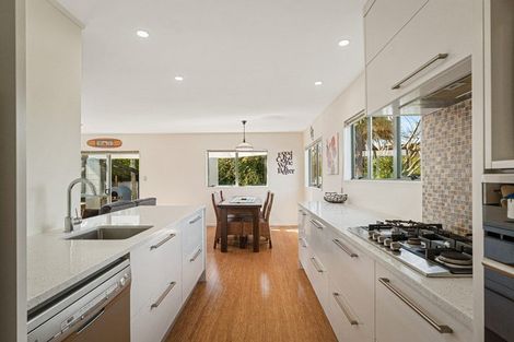 Photo of property in 12 Hereford Place, Waihi Beach, 3611