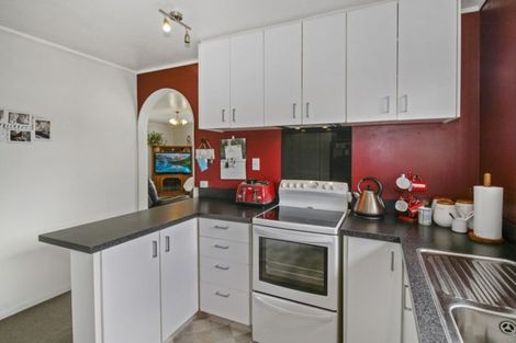 Photo of property in 131a Mangorei Road, Merrilands, New Plymouth, 4312