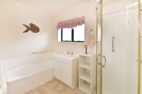 Photo of property in 6/57 Weiti Road, Orewa, 0931