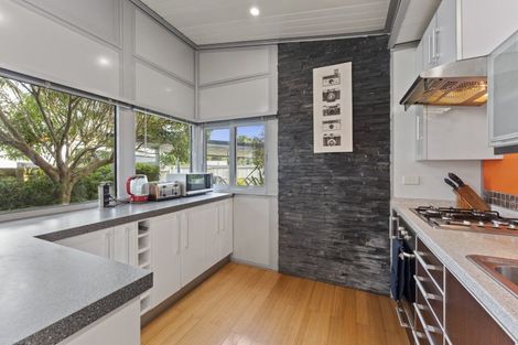 Photo of property in 9a Norris Grove, Taita, Lower Hutt, 5011