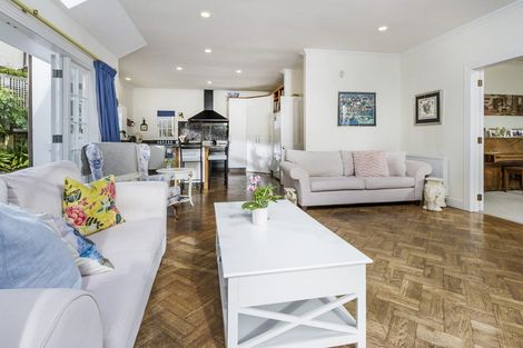 Photo of property in 23 Ewen Street, Hauraki, Auckland, 0622