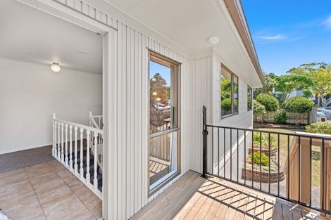 Photo of property in 26 Imogene Way, Half Moon Bay, Auckland, 2012