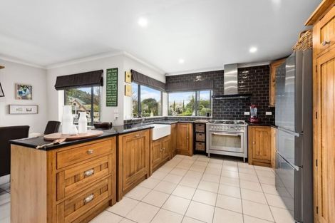 Photo of property in 23 Carlow Grove, Birchville, Upper Hutt, 5018