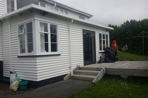 Photo of property in 44 Haumia Street, Johnsonville, Wellington, 6037