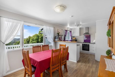 Photo of property in 199 Waimumu Road, Massey, Auckland, 0614