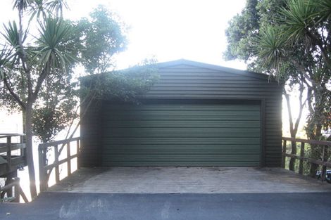 Photo of property in 31 Newport Terrace, Seatoun, Wellington, 6022