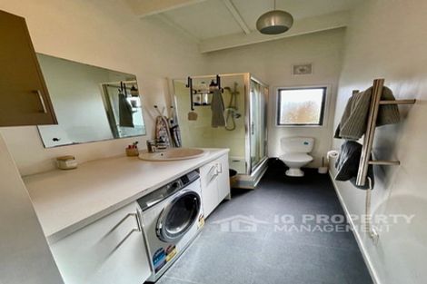 Photo of property in 2/2 New Street, Hamilton East, Hamilton, 3216