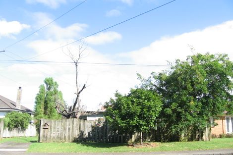 Photo of property in 210 Captain Springs Road, Onehunga, Auckland, 1061