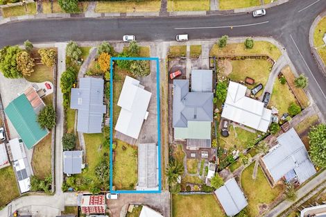 Photo of property in 14 Riverpark Crescent, Henderson, Auckland, 0610