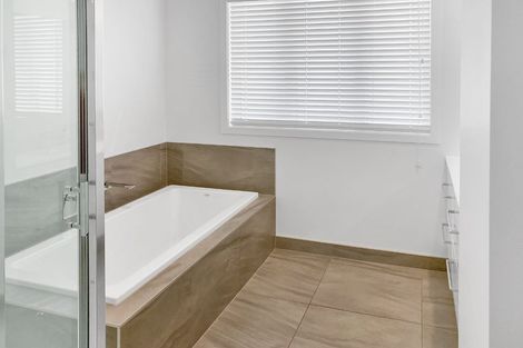 Photo of property in 24 Kaituna Place, Te Awa, Napier, 4110