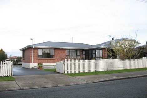 Photo of property in 5 Holloway Street, Waikiwi, Invercargill, 9810