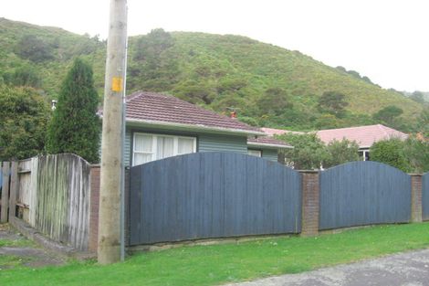 Photo of property in 43 Sunny Grove, Wainuiomata, Lower Hutt, 5014