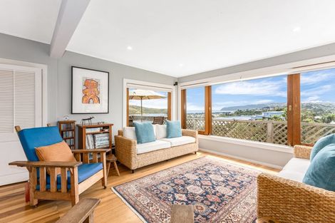 Photo of property in 39 Bayview Road, Paremata, Porirua, 5024