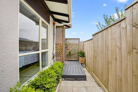 Photo of property in 29a Thorburn Avenue, Red Beach, 0932