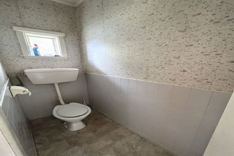 Photo of property in 14 Rogers Road, Manurewa, Auckland, 2102