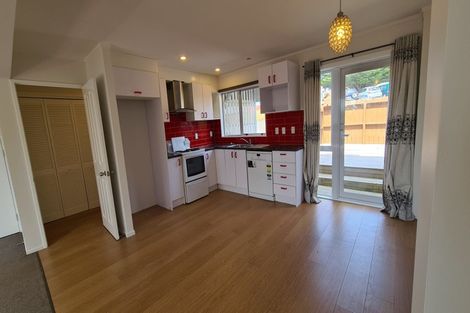 Photo of property in 7 Hollydale Grove, Churton Park, Wellington, 6037